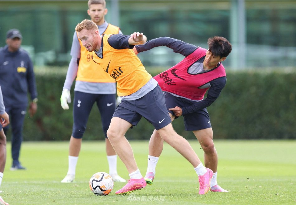 这笔转会是 这笔转会是