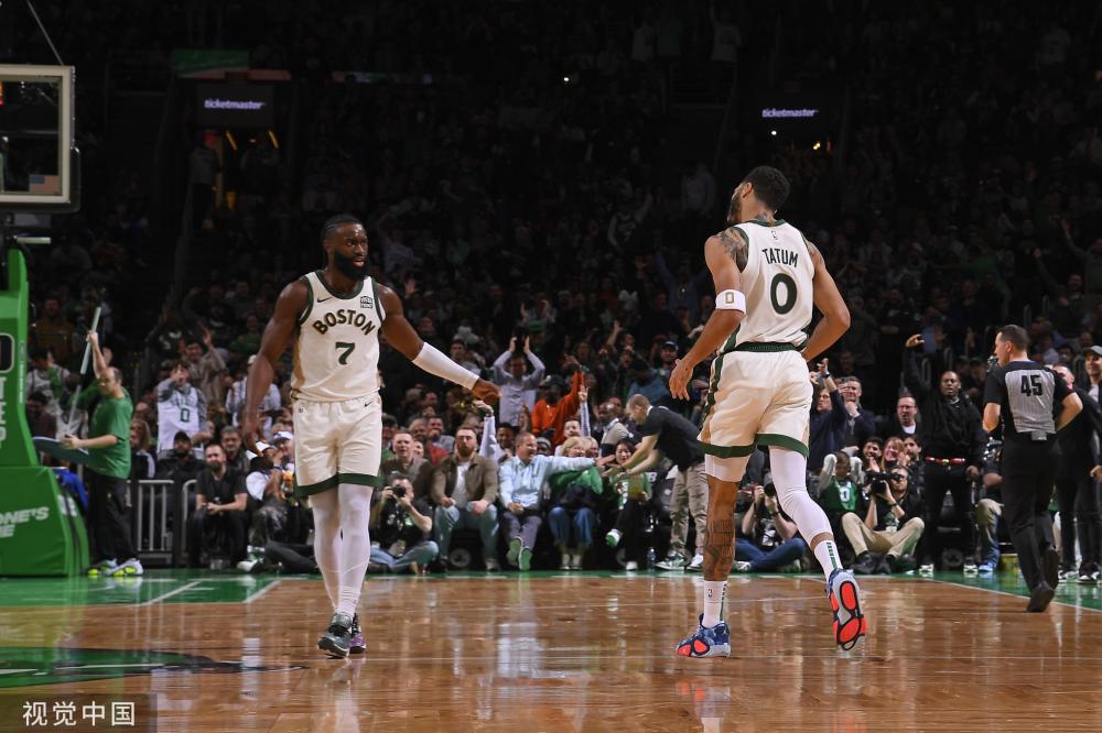 爆肝制作！用一部电影的时间一口气看完曼巴三部曲！.